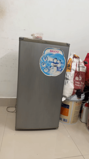 Tủ lạnh Sanyo Xám Đã sử dụng. Mua bán Tủ lạnh tại Thành phố Huế Thừa Thiên Huế được đăng bởi nga hình 1