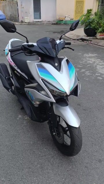 Yamaha NVX 155 ABS Smartkey Bạc Doxou. Mua bán Xe máy tại Quận Tân Phú Tp Hồ Chí Minh được đăng bởi Đỗ Hoàng hình 1
