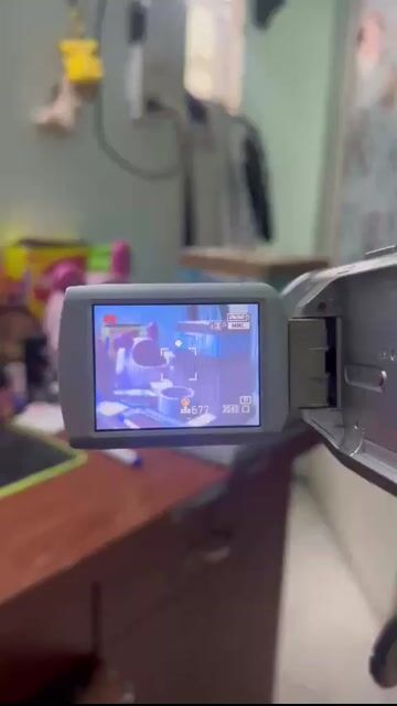Thanh lý máy quay Panasonic NV-GS250 lỗi kẹt băng. Mua bán Máy ảnh, Máy quay tại Thành phố Bảo Lộc Lâm Đồng được đăng bởi Minh Hoàng hình 1