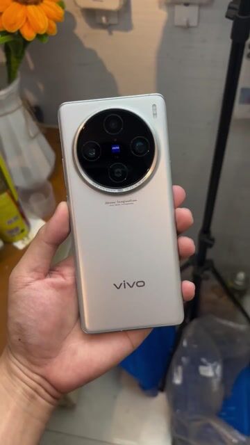 Vivo X100s Pro 16GB/512GB Bạc 99% FullBox.. Mua bán Điện thoại tại Thành phố Mỹ Tho Tiền Giang được đăng bởi Phước Lộc Mobile Mỹ Tho hình 1