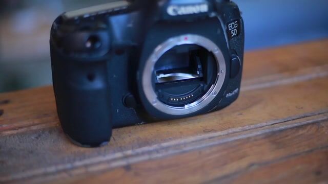 Máy ảnh Canon 5D Mark III Đen Đã qua sử dụng. Mua bán Máy ảnh, Máy quay tại Huyện Quảng Điền Thừa Thiên Huế được đăng bởi NHAT TRAN hình 1