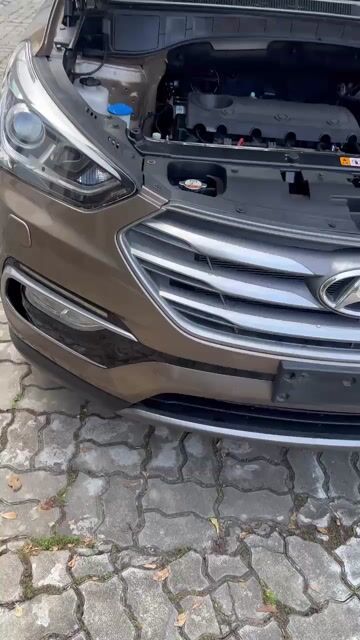 Hyundai Santa Fe 4WD 2016 đk 2017. Mua bán Ô tô tại Quận Cẩm Lệ Đà Nẵng được đăng bởi Nguyễn Duy hình 1