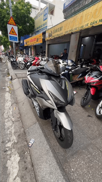 Yamaha NVX 155 2018 Xám Smartkey ABS 90% mới. Mua bán Xe máy tại Quận Tân Phú Tp Hồ Chí Minh được đăng bởi Tuanduy hình 1