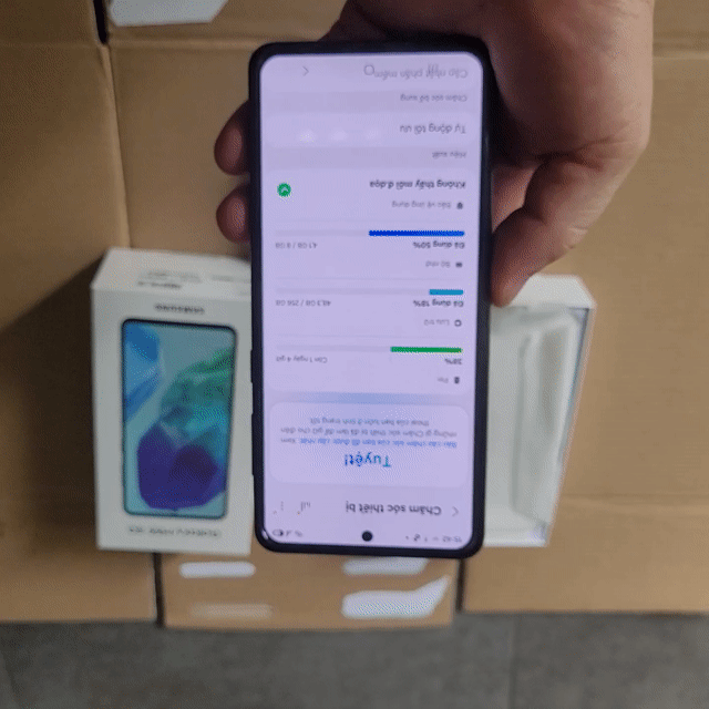 Samsung Galaxy M55 5G 256GB Đen Đã sử dụng. Mua bán Điện thoại tại Thành phố Bến Tre Bến Tre được đăng bởi Quà Quê Dừa hình 1
