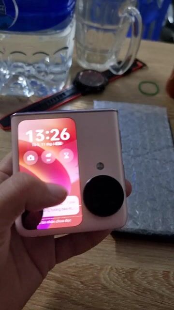 Oppo Find N3 Flip 12/256 VN 2sim, hỏng màn trong. Mua bán Điện thoại tại Quận Đống Đa Hà Nội được đăng bởi PMB hình 1