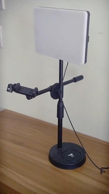 Đèn LED studio 11 inch Trắng đã qua sử dụng. Mua bán Đèn tại Quận Cẩm Lệ Đà Nẵng được đăng bởi Nhật Linh hình 1