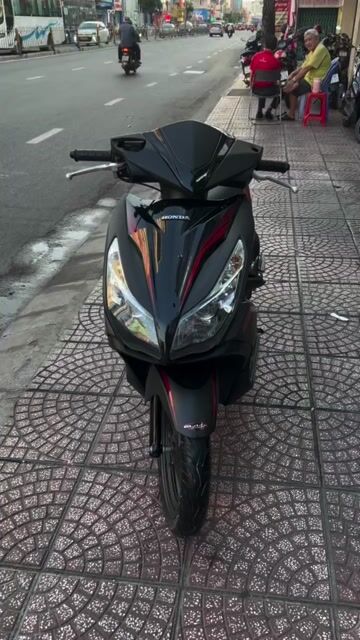 Honda Air Blade 2013 Đen. Mua bán Xe máy tại Quận Phú Nhuận Tp Hồ Chí Minh được đăng bởi Dũng hình 1
