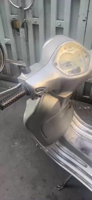 Piaggio Vespa LX125 Bạc. Mua bán Xe máy tại Quận Bình Thạnh Tp Hồ Chí Minh được đăng bởi Trịnh minh đương hình 1