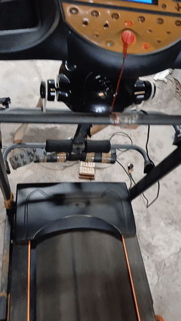 Máy chạy bộ Đen Cam đã sử dụng. Mua bán Đồ thể thao, Dã ngoại tại Quận Gò Vấp Tp Hồ Chí Minh được đăng bởi Anh manh hình 1