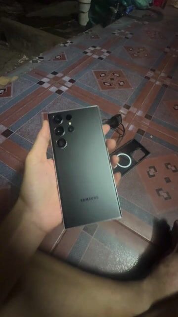 SAMSUNG GALAXY S23 UNLTRA CÒN ĐẸP. Mua bán Điện thoại tại Quận Cầu Giấy Hà Nội được đăng bởi Phan Quốc Tỉnh hình 1