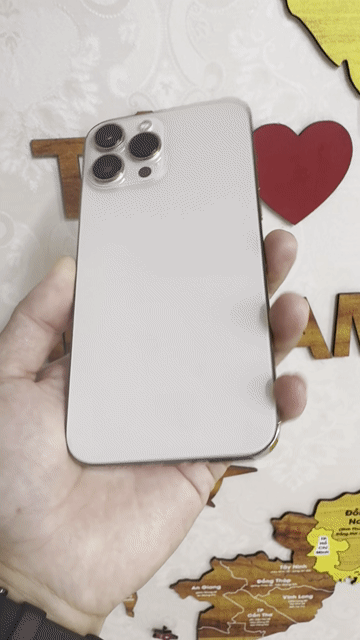 iPhone 13 Pro Max-256GB-Zin-Việt Nam!. Mua bán Điện thoại tại Quận Long Biên Hà Nội được đăng bởi ADAYROI ĐIỆN THOẠI RUBY  hình 1