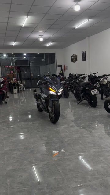 CBR 250rr Chính Chủ Biển TPHCM. Mua bán Xe máy tại Thành phố Thủ Đức Tp Hồ Chí Minh được đăng bởi Xe máy Hùng Huyền hình 1
