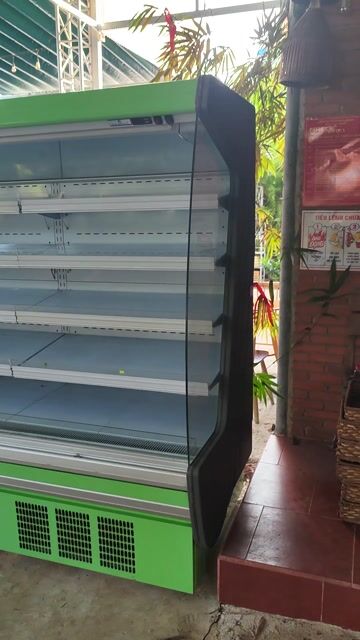 Tủ lạnh trưng bày SLG 2000FB 1250L. Mua bán Tủ lạnh tại Huyện Thống Nhất Đồng Nai được đăng bởi Vũ Thông  hình 1