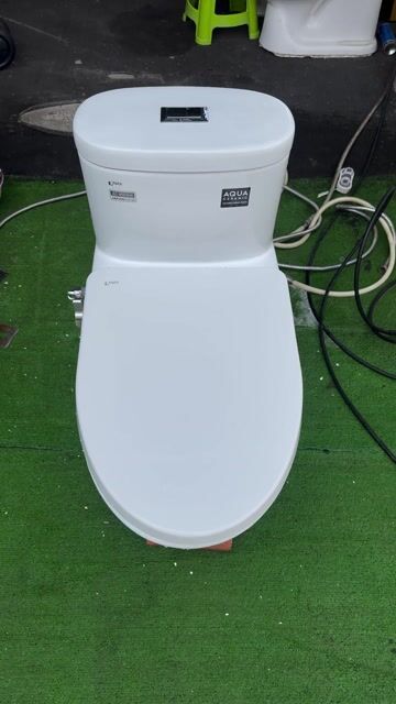 Bồn cầu Inax AC-959VAN Trắng đã qua sử dụng 🚽🚽🚽. Mua bán Thiết bị vệ sinh, nhà tắm tại Quận Tân Bình Tp Hồ Chí Minh được đăng bởi Đồ Cũ Giá Tốt  hình 1