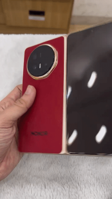 Honor Magic V6 5G 16/512GB Nội Địa màu đỏ lướt 99. Mua bán Điện thoại tại Quận 3 Tp Hồ Chí Minh được đăng bởi Hạnh Tech hình 1