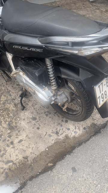 Honda Air Blade 2012 Fi k9c zin êm.trao đổi. Mua bán Xe máy tại Quận Tân Bình Tp Hồ Chí Minh được đăng bởi Tý tay ga hình 1