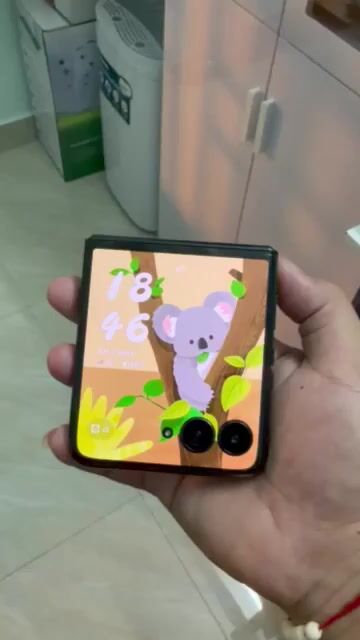 Motorola Razr 60 Ultra 512GB Xanh. Mua bán Điện thoại tại Quận Tân Bình Tp Hồ Chí Minh được đăng bởi Gary hình 1