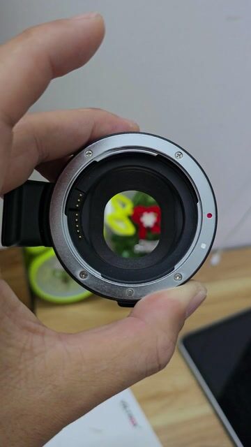 Ngàm Viltrox EF-EOS M Đen. Mua bán Máy ảnh, Máy quay tại Quận Cẩm Lệ Đà Nẵng được đăng bởi Hùng hình 1