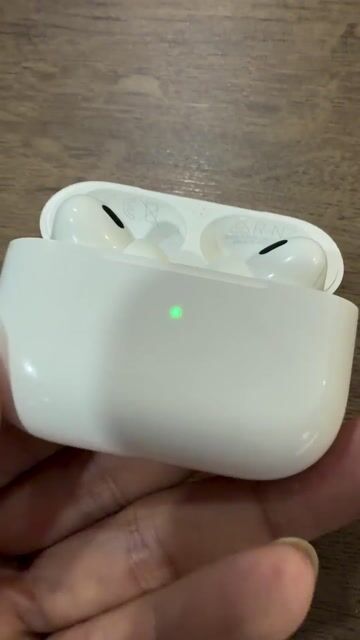 Tai nghe Apple AirPods Pro 2 Trắng. Mua bán Tivi, Âm thanh tại Quận Hà Đông Hà Nội được đăng bởi Tiệp  hình 1