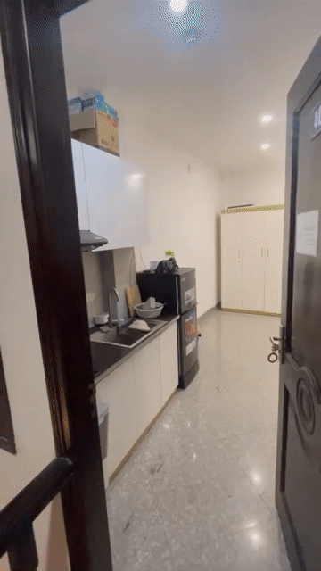 Cho thuê Phòng trọ Quận Hoàn Kiếm Hà Nội diện tích 30 m² giá 4,8 triệu/tháng