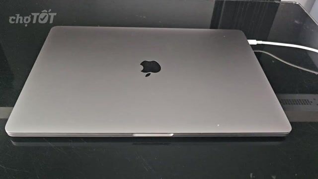 Apple Macbook Pro 2019 i9 16 inch 16GB/512GB Xám. Mua bán Laptop tại Quận 11 Tp Hồ Chí Minh được đăng bởi Văn Thanh hình 1