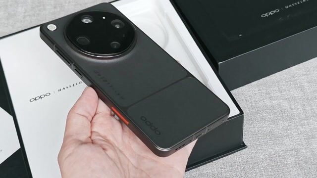 Oppo Find X9 Ultra 16GB/512GB Đen Sạc 3L Fullbox. Mua bán Điện thoại tại Quận 3 Tp Hồ Chí Minh được đăng bởi Minh Phạm hình 1
