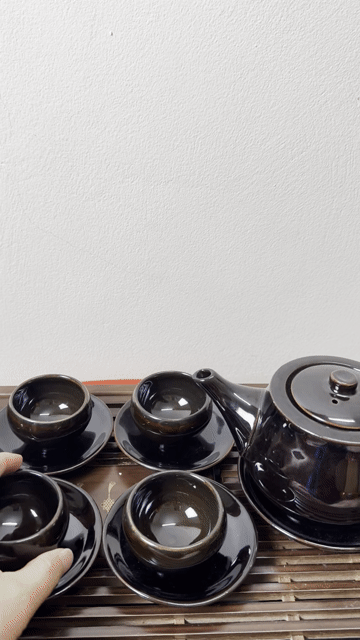 Bộ ấm chén Bát Tràng Gốm sứ Nâu đen. Mua bán Nội thất, đồ gia dụng khác tại Huyện Ba Vì Hà Nội được đăng bởi Tuyết Hoàng hình 1
