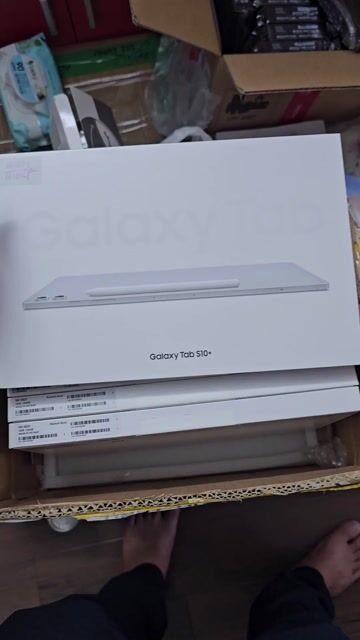 Samsung Galaxy Tab S10+ new màu trắng và xám. Mua bán Máy tính bảng tại Quận Tân Bình Tp Hồ Chí Minh được đăng bởi Sơn hình 1