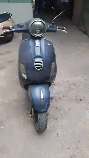 Xe điện Vespa  sài tốt tiết kiệm. Mua bán Xe máy tại Quận Tân Phú Tp Hồ Chí Minh được đăng bởi Nguyen hình 1