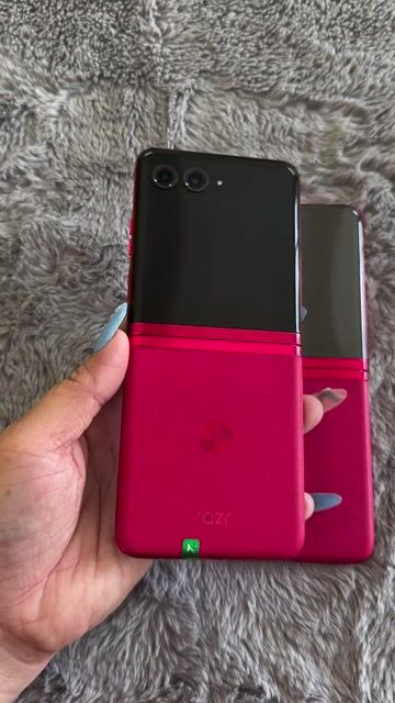 Motorola Razr 40 Ultra 2Sim 256GB. Màu Đỏ. Mua bán Điện thoại tại Quận Bình Tân Tp Hồ Chí Minh được đăng bởi Hoàng Anh hình 1
