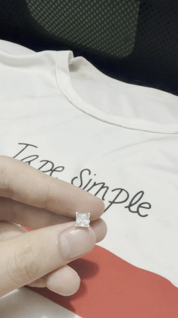 Bông tai Unisex Bạc 950 cao cấp đính đá ceramic. Mua bán Phụ kiện thời trang khác tại Huyện Lộc Ninh Bình Phước được đăng bởi Huy hình 1