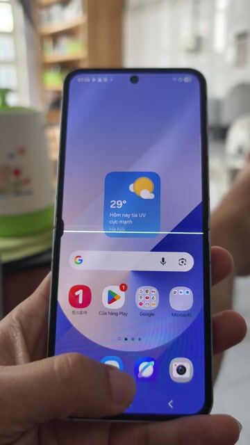 Samsung Galaxy Z Filp 6 256GB hàn. Mua bán Điện thoại tại Quận Ninh Kiều Cần Thơ được đăng bởi Lê Khang hình 1