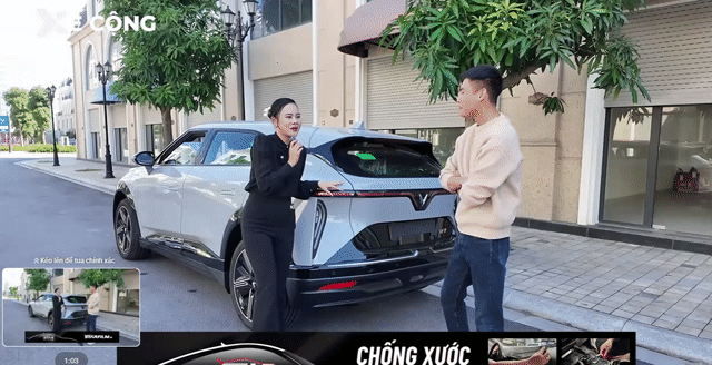 Ô tô điện VinFast VF 7 màu trắng