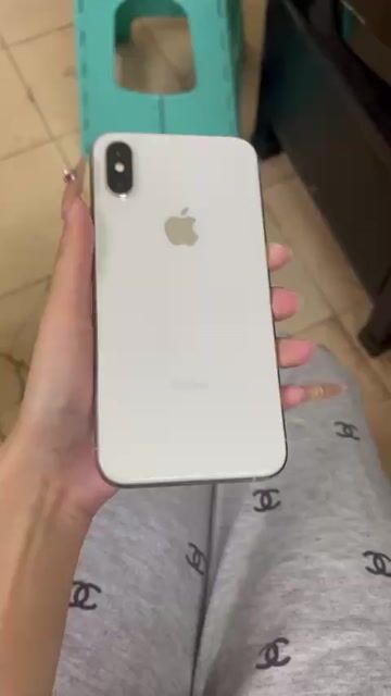 BÁN MÁY PHỤ GẤP iPhone Xs 64GB QUỐC TẾ MỸ. Mua bán Điện thoại tại Quận Tây Hồ Hà Nội được đăng bởi hoan hỉ hình 1
