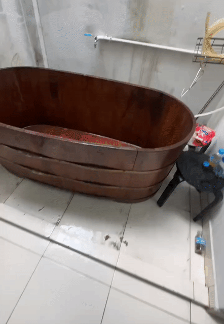 Bồn tắm gỗ 140x70x60cm. Mua bán Thiết bị vệ sinh, nhà tắm tại undefined Tp Hồ Chí Minh được đăng bởi Thanh hình 1