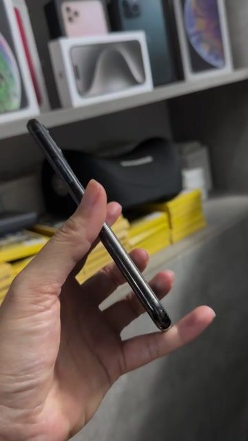 ☑️ iPhone 11 Pro 64GB Quốc Tế. Mua bán Điện thoại tại Thị xã Bến Cát Bình Dương được đăng bởi Boss Táo hình 1