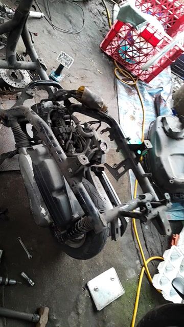 Phụ tùng Honda Lead 2012 110cc. Mua bán Phụ tùng xe tại Quận Bình Tân Tp Hồ Chí Minh được đăng bởi Bé Hằng  hình 1