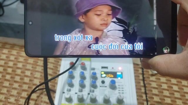 Bộ trộn âm thanh Mickle E4 Trắng. Mua bán Tivi, Âm thanh tại Huyện Bến Cầu Tây Ninh được đăng bởi Cu Rảnh hình 1