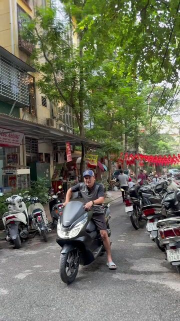 Pcx Black đen nhám Đẹp chuẩn Men 29E2. Mua bán Xe máy tại Quận Ba Đình Hà Nội được đăng bởi Xe Máy Nam Thi hình 1