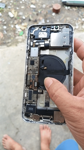 Apple iPhone 13 Trắng Xác máy. Mua bán Điện thoại tại Huyện Kế Sách Sóc Trăng được đăng bởi thu xác điện thoại giá cao tận nơi  hình 1