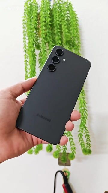 Samsung Galaxy S24 FE 128GB Đen 2 SIM. Mua bán Điện thoại tại Thành phố Bắc Ninh Bắc Ninh được đăng bởi minh quân siêu thị máy lướt hình 1