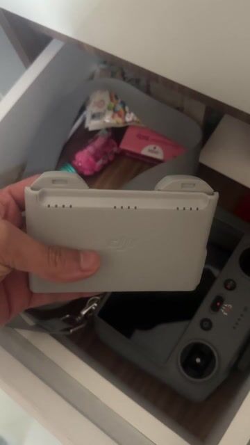 2 cục pin của dji neo bay 3,4 lần. Mua bán Thiết bị chơi game tại Thành phố Buôn Ma Thuột Đắk Lắk được đăng bởi Xuân Trình hình 1