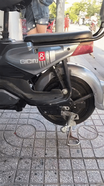 Xe đạp điện Gicin SK Xám. Mua bán Xe đạp tại Quận Bình Tân Tp Hồ Chí Minh được đăng bởi tuyền  hình 1