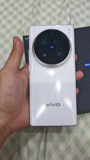 Vivo X100 Ultra 16GB/512GB Trắng. Mua bán Điện thoại tại Quận Hải Châu Đà Nẵng được đăng bởi trần quang điền hình 1