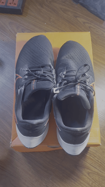 Giày chạy bộ Nike Air Zoom Pegasus 38 size 42.5. Mua bán Giày dép tại Quận 1 Tp Hồ Chí Minh được đăng bởi Phạm Công Danh hình 1