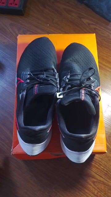 Giày chạy bộ Nike Air Zoom Pegasus 38 size 42.5. Mua bán Giày dép tại Quận 1 Tp Hồ Chí Minh được đăng bởi Phạm Công Danh hình 1