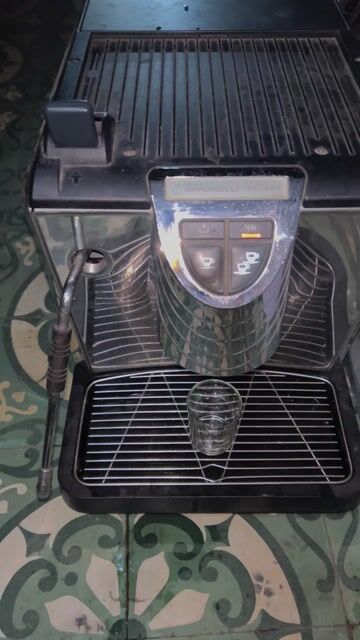 Máy pha cà phê Nuova Simonelli Oscar II. Mua bán Bếp, lò, đồ điện nhà bếp tại Quận Sơn Trà Đà Nẵng được đăng bởi Thương đế hình 1