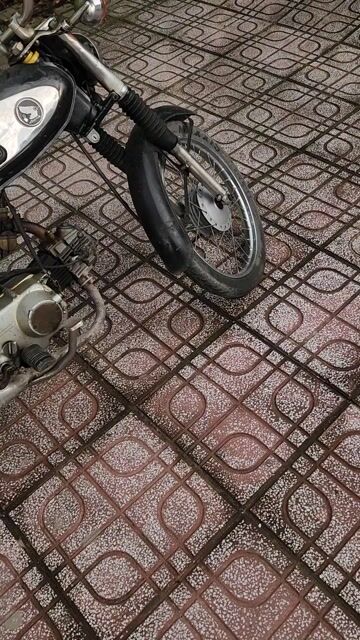 Xe 67 đạp 1 phát nổ máy. Mua bán Xe máy tại Huyện Long Hồ Vĩnh Long được đăng bởi Lợi  hình 1