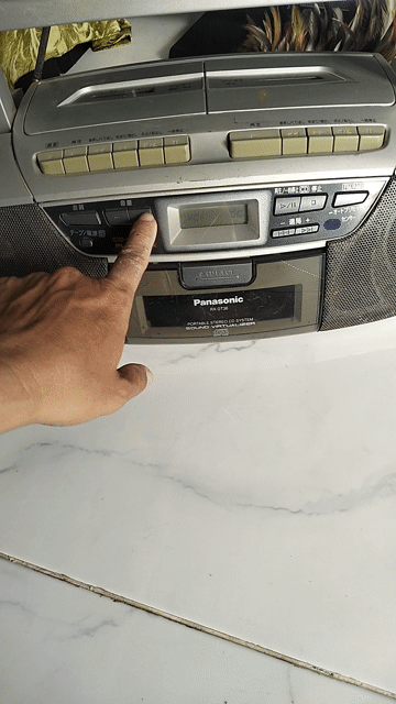 Đài cassette Panasonic Bạc. Mua bán Tivi, Âm thanh tại Thành phố Châu Đốc An Giang được đăng bởi Nguyễn Trí  hình 1