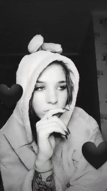 Model - Milf_69 striptease